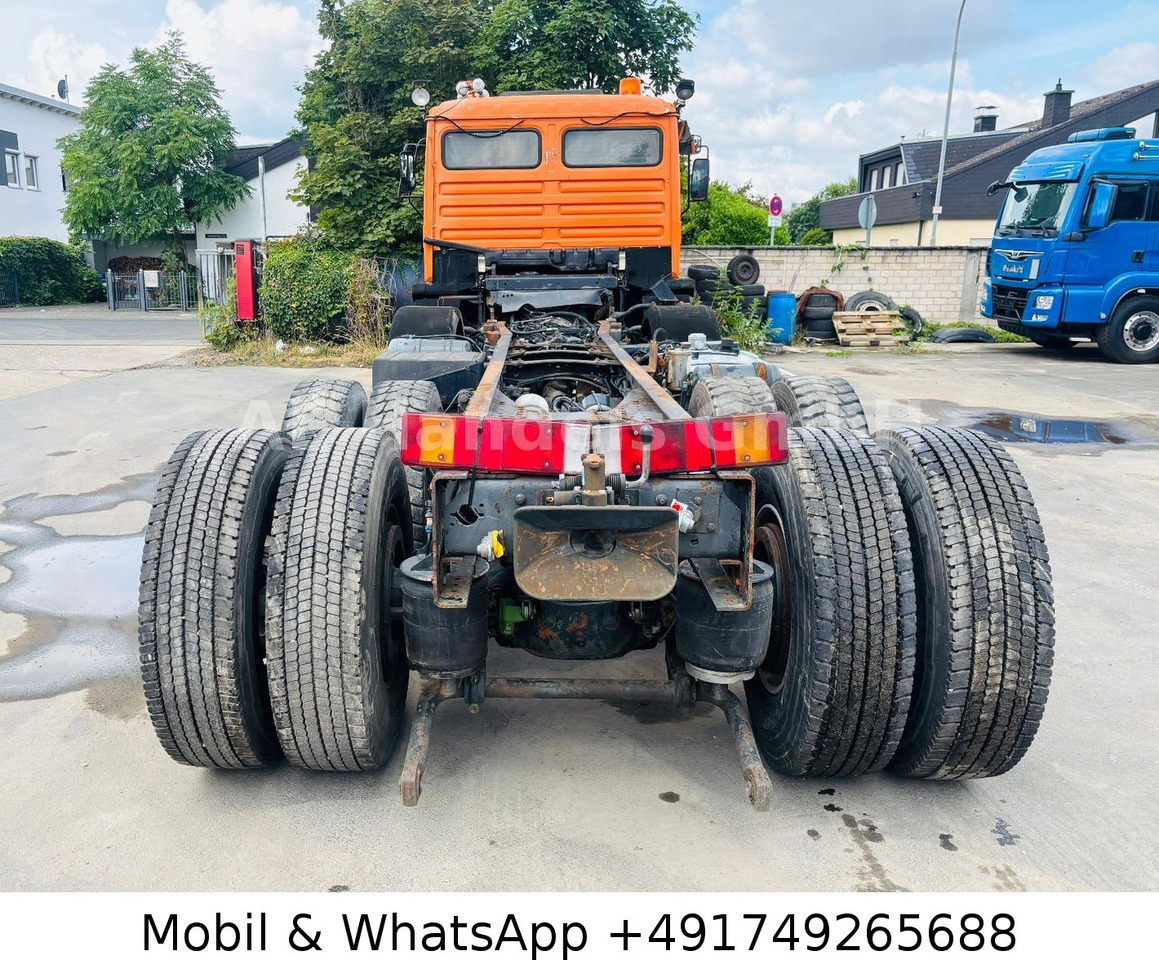 MAN E65 5-40 BL 8x4 *Retarder/Analog/AP/Tempomat/AHK - Шаси кабина: снимка 4 MAN E65 5-40 BL 8x4 *Retarder/Analog/AP/Tempomat/AHK - Шаси кабина: снимка 4