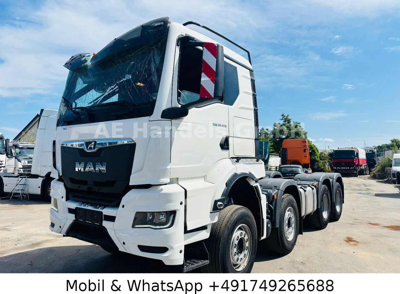 MAN TGS 32.520 GN BB 8x4 *ACC / AP / LED - Шаси кабина: снимка 1 MAN TGS 32.520 GN BB 8x4 *ACC / AP / LED - Шаси кабина: снимка 1