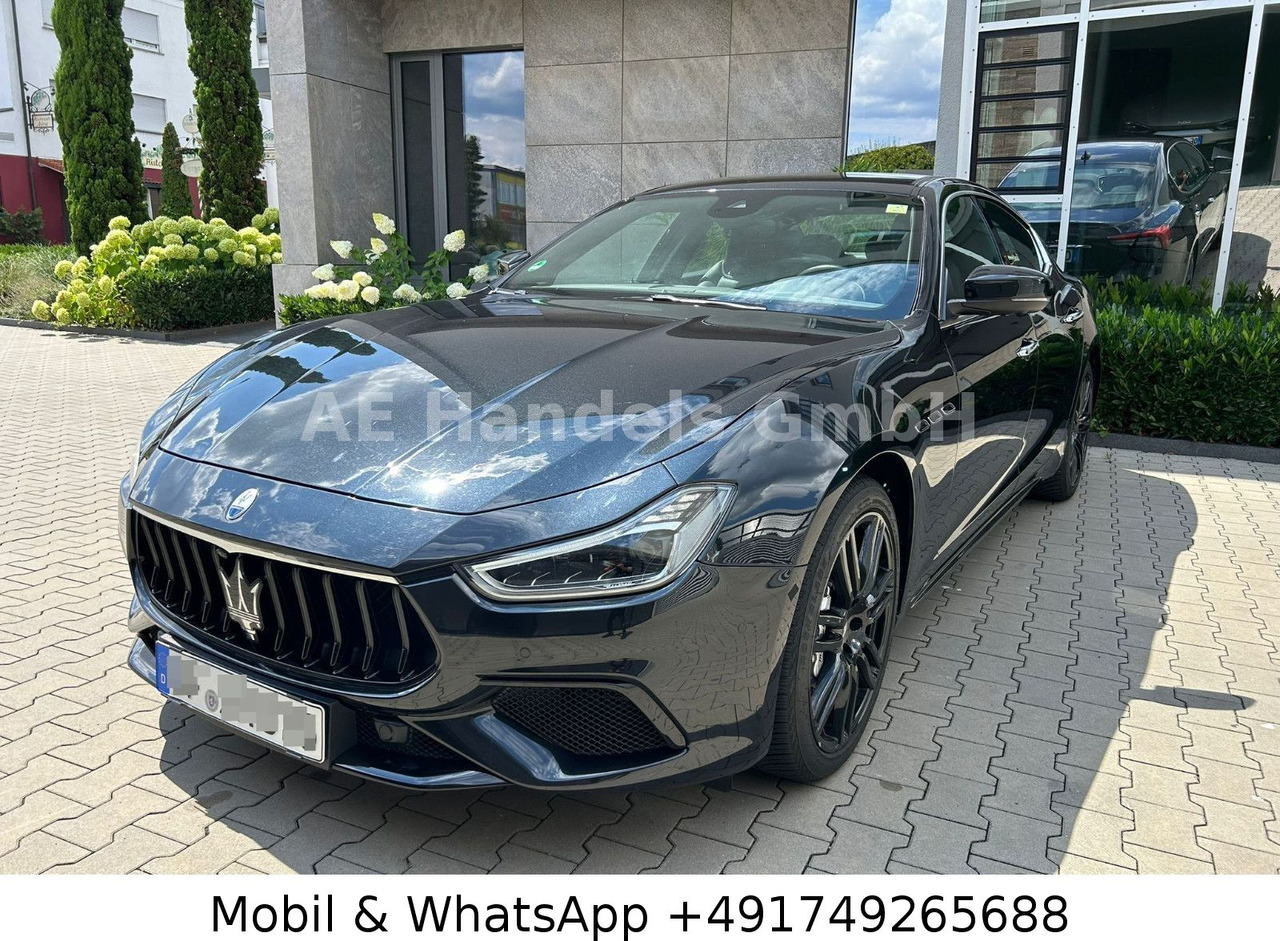 Maserati Ghibli Modena *Voll/GermanCar/Harman-Kardon - Седан: снимка 4 Maserati Ghibli Modena *Voll/GermanCar/Harman-Kardon - Седан: снимка 4