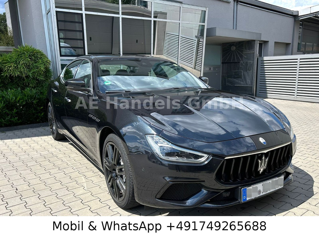 Maserati Ghibli Modena *Voll/GermanCar/Harman-Kardon - Седан: снимка 2 Maserati Ghibli Modena *Voll/GermanCar/Harman-Kardon - Седан: снимка 2