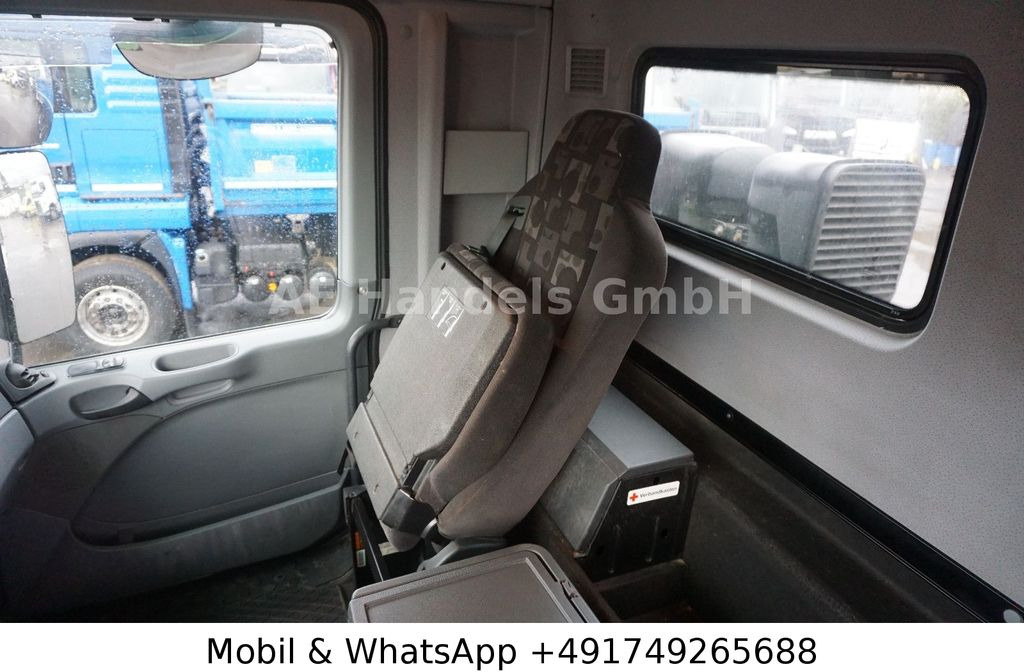 Самосвал камион Mercedes-Benz Actros II 3244 8x4 BB Meiller *Bordmatik/3-Pedal: снимка 26
