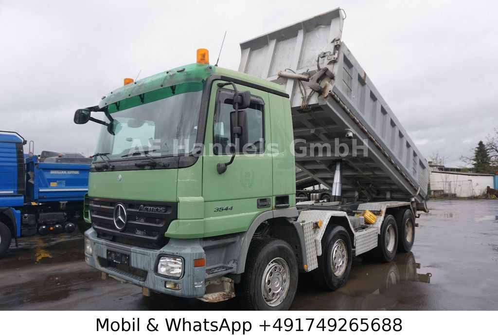 Самосвал камион Mercedes-Benz Actros II 3244 8x4 BB Meiller *Bordmatik/3-Pedal: снимка 8