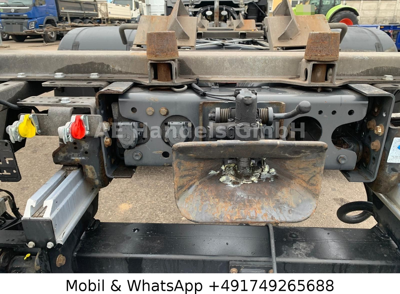 Контейнеровоз/ Сменна каросерия камион Mercedes-Benz Actros V 2545 GigaSpace BDF *Retarder/Multi/LBW: снимка 12 Контейнеровоз/ Сменна каросерия камион Mercedes-Benz Actros V 2545 GigaSpace BDF *Retarder/Multi/LBW: снимка 12