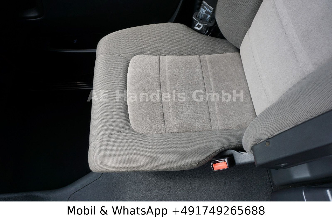 Влекач Iveco Stralis NP 400 Hi-Way BL LNG*Retarder/Standklima: снимка 17 Влекач Iveco Stralis NP 400 Hi-Way BL LNG*Retarder/Standklima: снимка 17