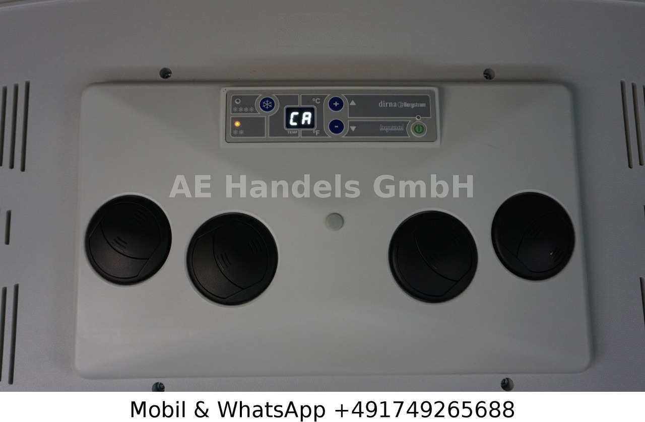 Влекач Iveco Stralis NP 400 Hi-Way BL LNG*Retarder/Standklima: снимка 21 Влекач Iveco Stralis NP 400 Hi-Way BL LNG*Retarder/Standklima: снимка 21