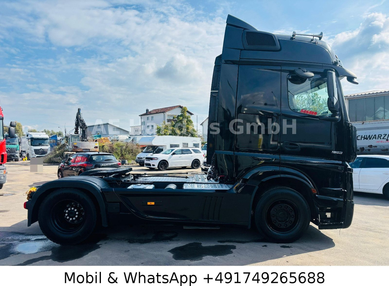 Mercedes-Benz Actros IV 1953 BigSpace LL *Retarder/2-Hydr./ACC - Влекач: снимка 2 Mercedes-Benz Actros IV 1953 BigSpace LL *Retarder/2-Hydr./ACC - Влекач: снимка 2