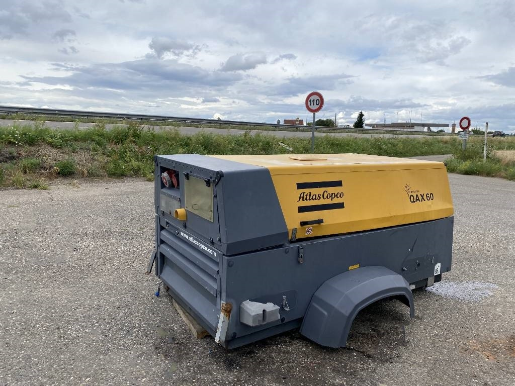 Atlas Copco QAX 60 - Carte Grise Françaises endommagé - Електрогенератор: снимка 5 Atlas Copco QAX 60 - Carte Grise Françaises endommagé - Електрогенератор: снимка 5