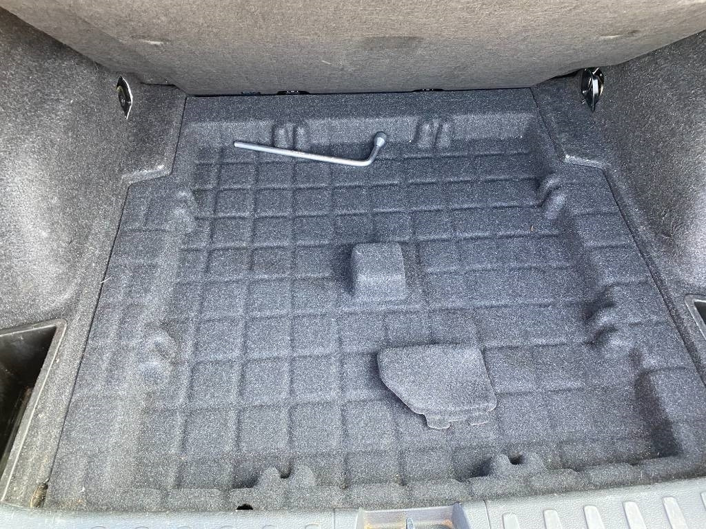 Джип BMW X1 x-drive E84 2.0i TwinPowerTurbo: снимка 40 Джип BMW X1 x-drive E84 2.0i TwinPowerTurbo: снимка 40