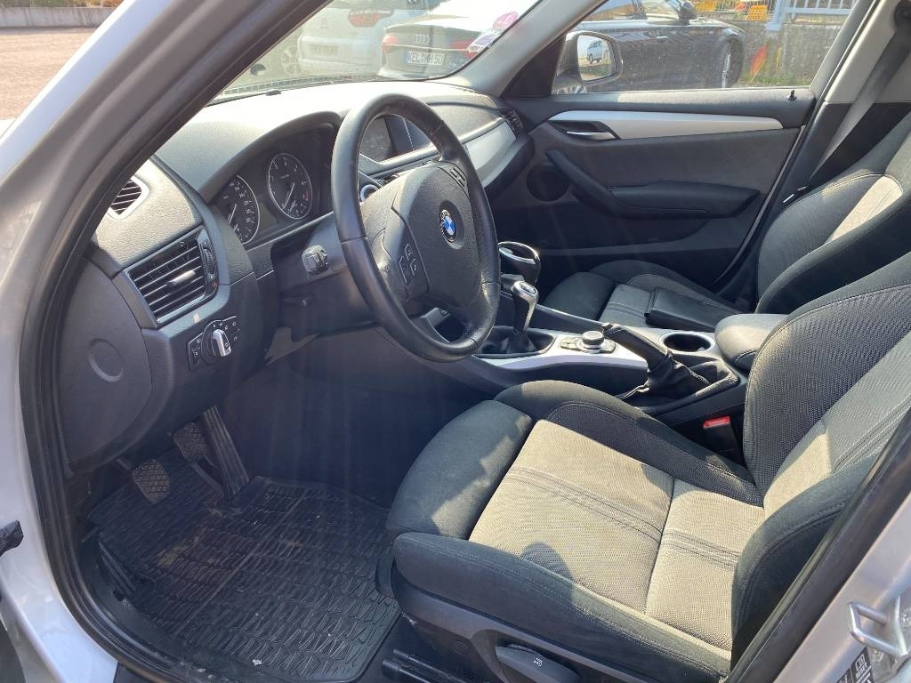 Джип BMW X1 x-drive E84 2.0i TwinPowerTurbo: снимка 16 Джип BMW X1 x-drive E84 2.0i TwinPowerTurbo: снимка 16