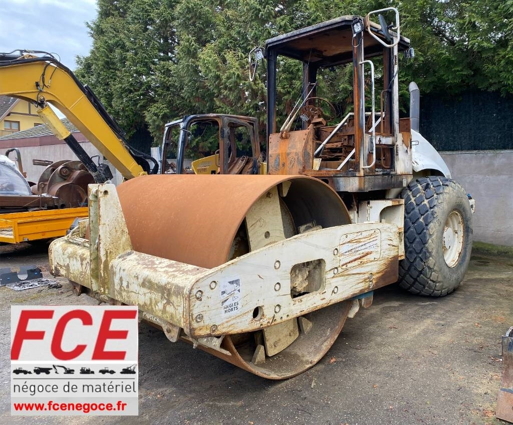 CAT CS-563E Origine Française /Certificat CE endommagé - Комбиниран валяк: снимка 1 CAT CS-563E Origine Française /Certificat CE endommagé - Комбиниран валяк: снимка 1