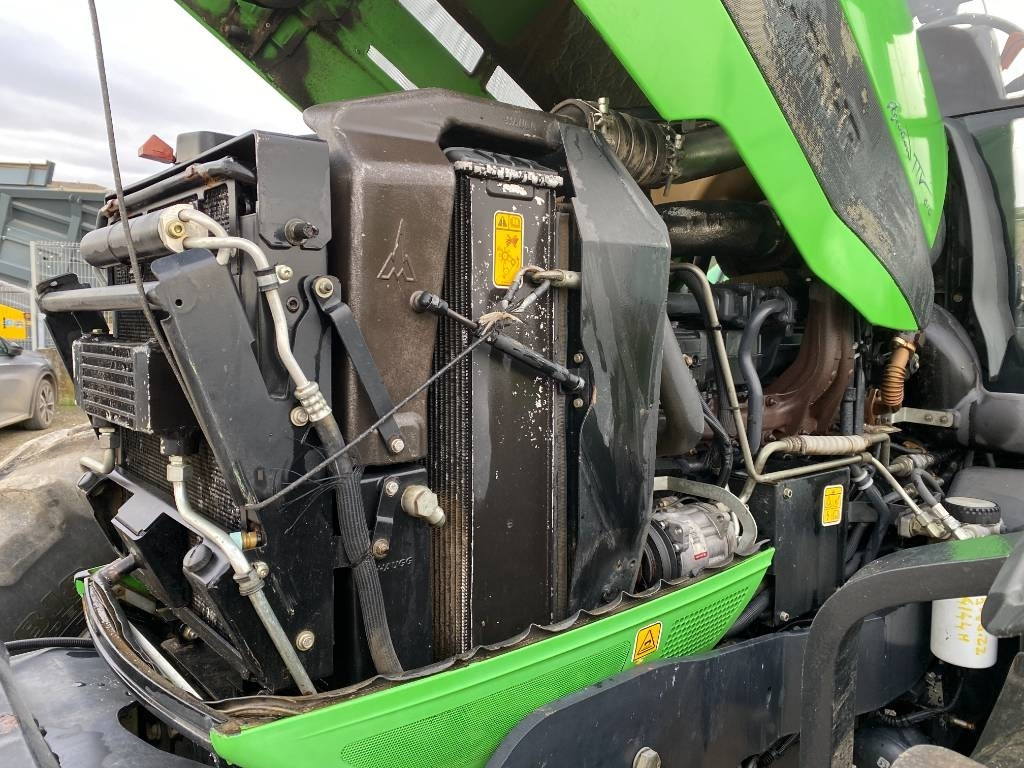Трактор Deutz-fahr AGROTRON 610TTV / Carte Grise Française endommagé: снимка 17