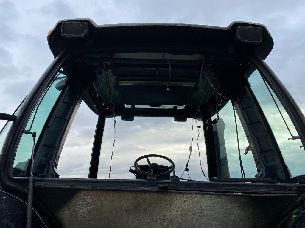Трактор Deutz-fahr AGROTRON 610TTV / Carte Grise Française endommagé: снимка 11
