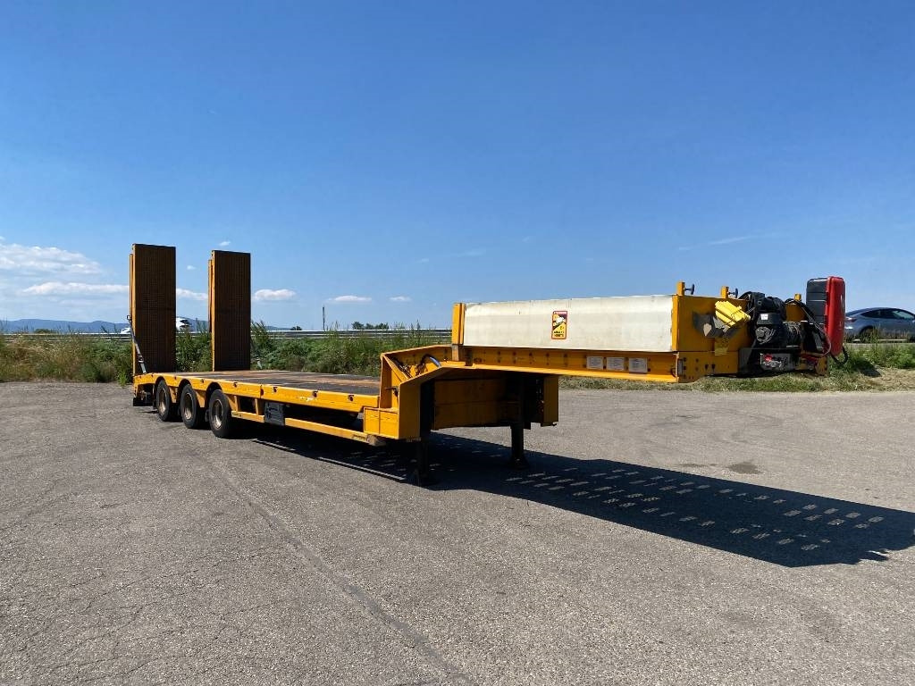 Faymonville MULTIMAX F-S43-1AAF-F-001 1er Main - Нискорамна площадка полуремарке: снимка 4 Faymonville MULTIMAX F-S43-1AAF-F-001 1er Main - Нискорамна площадка полуремарке: снимка 4