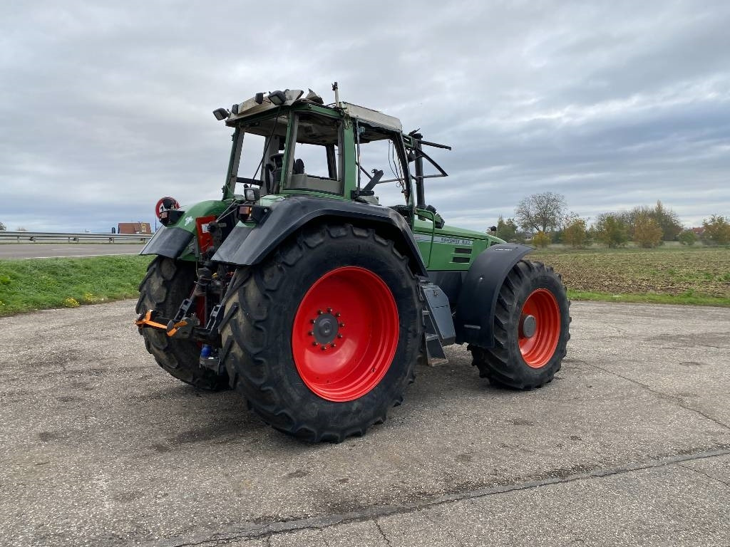 Fendt 822 TURBOSHIFT 1er Main/Certificat CE endommagé  - Трактор: снимка 4 Fendt 822 TURBOSHIFT 1er Main/Certificat CE endommagé  - Трактор: снимка 4