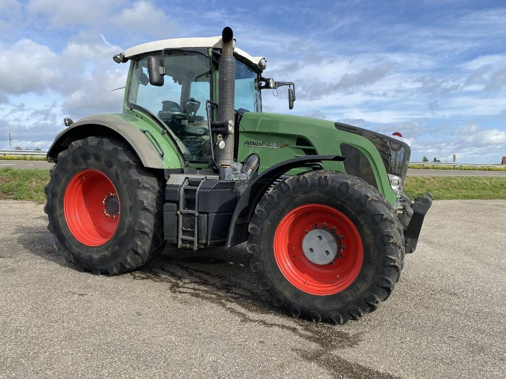 Fendt 924 Vario/TMS -Carte Grise Française endommagé  - Трактор: снимка 3 Fendt 924 Vario/TMS -Carte Grise Française endommagé  - Трактор: снимка 3