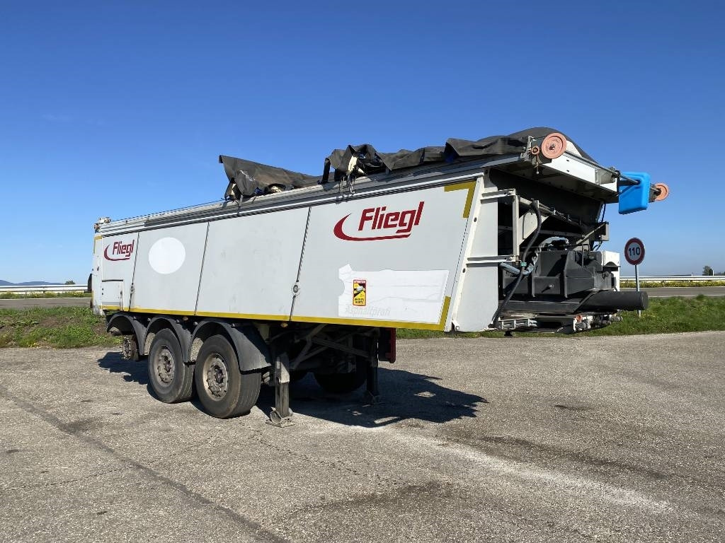 Fliegl THERMO ASS372/Asphalt-Profi endommagée  - Самосвал полуремарке: снимка 3 Fliegl THERMO ASS372/Asphalt-Profi endommagée  - Самосвал полуремарке: снимка 3