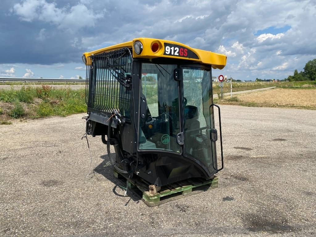 Hydrema Cabine pour tombereau Hydrema 912 GS endommagée - Кабина за Строителна техника: снимка 4 Hydrema Cabine pour tombereau Hydrema 912 GS endommagée - Кабина за Строителна техника: снимка 4