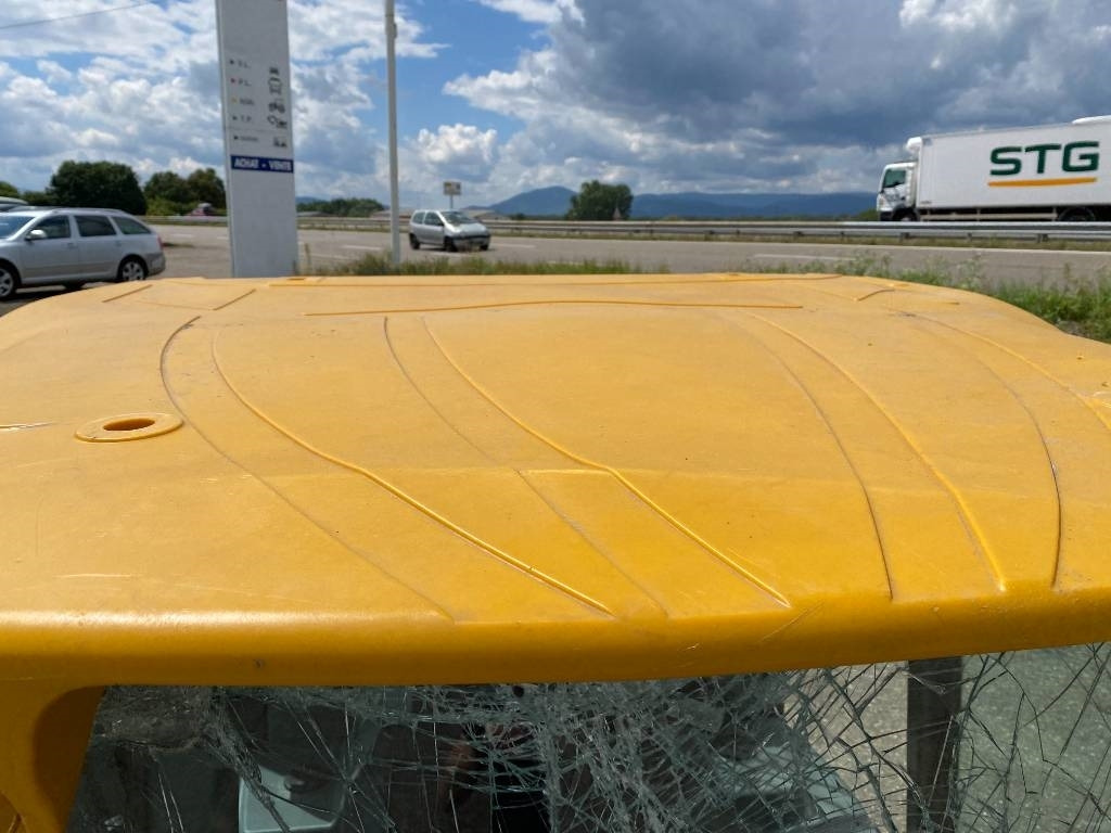 Кабина за Строителна техника Hydrema Cabine pour tombereau Hydrema 912 GS endommagée: снимка 40 Кабина за Строителна техника Hydrema Cabine pour tombereau Hydrema 912 GS endommagée: снимка 40