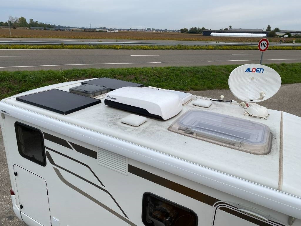 Hymer ML-T 570 -Mercedes 419 CDI 190 4x4 1er Main - Полуинтегриран кемпер: снимка 5 Hymer ML-T 570 -Mercedes 419 CDI 190 4x4 1er Main - Полуинтегриран кемпер: снимка 5