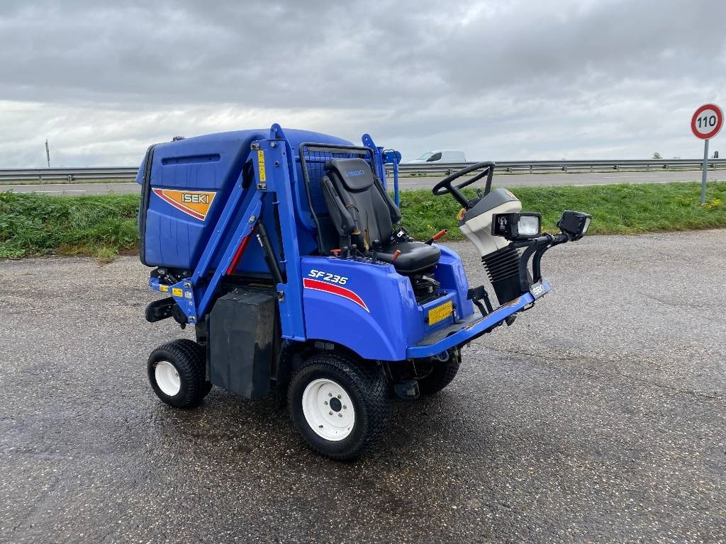 Iseki SF 235F 1er Main endommagée - Косачка: снимка 5 Iseki SF 235F 1er Main endommagée - Косачка: снимка 5