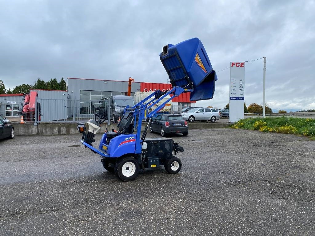 Iseki SF 235F 1er Main endommagée - Косачка: снимка 3 Iseki SF 235F 1er Main endommagée - Косачка: снимка 3