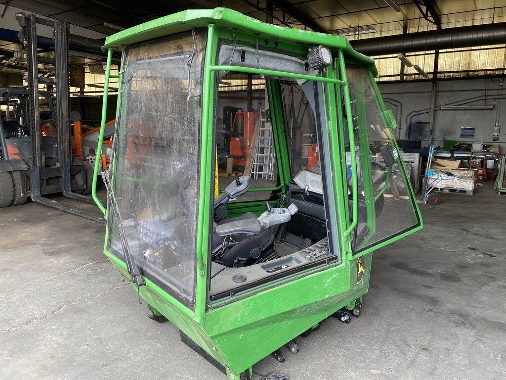 John Deere SERIE 10 - Кабина за Камион: снимка 3 John Deere SERIE 10 - Кабина за Камион: снимка 3