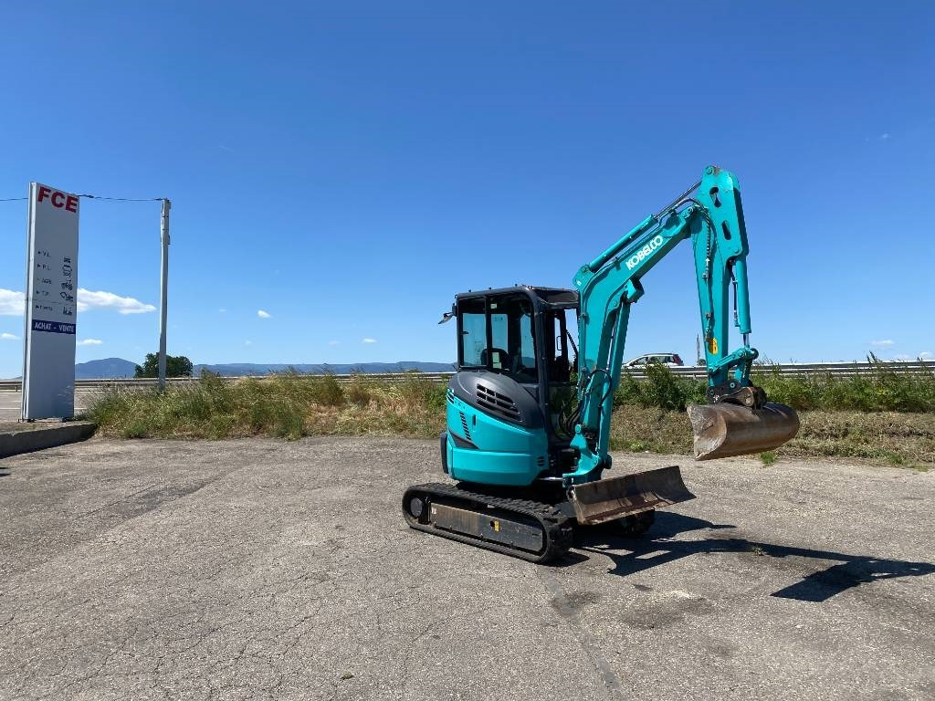 Kobelco SK28SR-6E 1er Main Origine Française endommagée - Мини багер: снимка 3 Kobelco SK28SR-6E 1er Main Origine Française endommagée - Мини багер: снимка 3