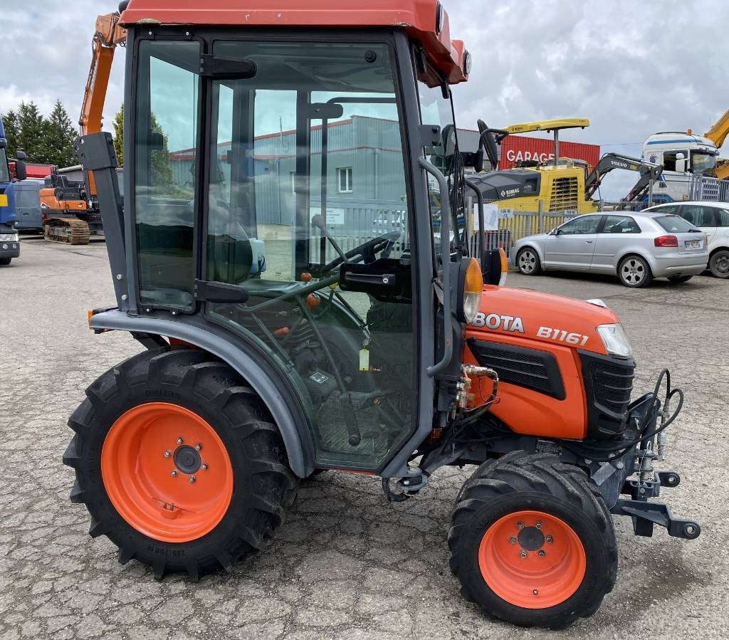 Kubota B 1161 DT Boite de vitesses mécanique - Трактор: снимка 3 Kubota B 1161 DT Boite de vitesses mécanique - Трактор: снимка 3