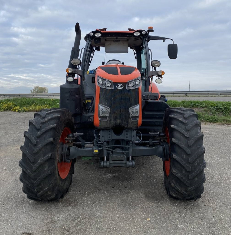 Kubota M6121 Carte Grise Française endommagé  - Трактор: снимка 2 Kubota M6121 Carte Grise Française endommagé  - Трактор: снимка 2