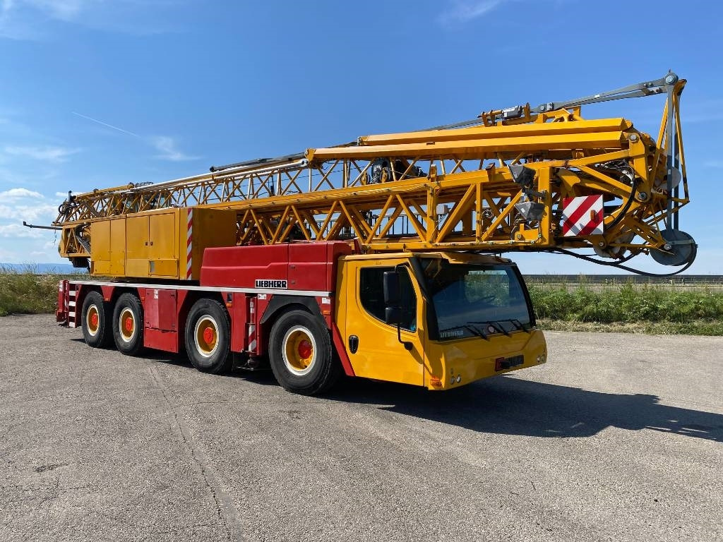 Liebherr MK 88 Certificat CE / 1er Main endommagée - Автокран: снимка 3 Liebherr MK 88 Certificat CE / 1er Main endommagée - Автокран: снимка 3