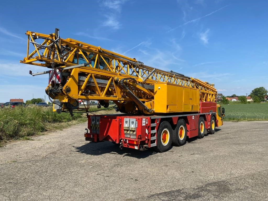 Liebherr MK 88 Certificat CE / 1er Main endommagée - Самоиздигащ се кулокран: снимка 4 Liebherr MK 88 Certificat CE / 1er Main endommagée - Самоиздигащ се кулокран: снимка 4