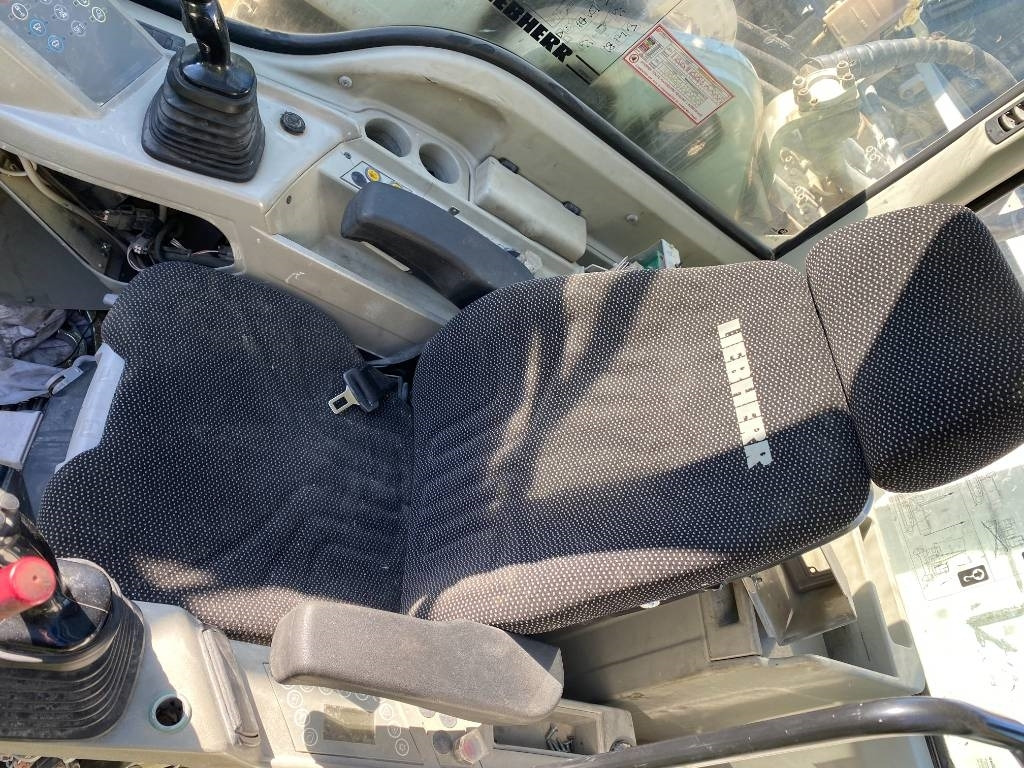 Гумени/ Метални вериги за Строителна техника Liebherr R964C LCV LITRONIC 2013 Vente en pièces détachée: снимка 16 Гумени/ Метални вериги за Строителна техника Liebherr R964C LCV LITRONIC 2013 Vente en pièces détachée: снимка 16