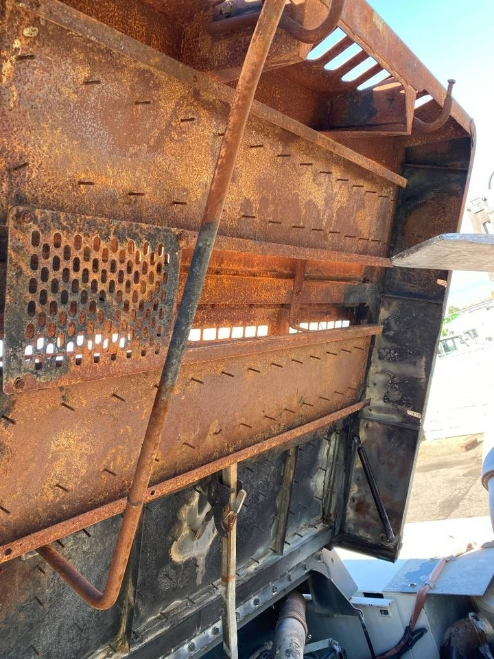 Гумени/ Метални вериги за Строителна техника Liebherr R964C LCV LITRONIC 2013 Vente en pièces détachée: снимка 13 Гумени/ Метални вериги за Строителна техника Liebherr R964C LCV LITRONIC 2013 Vente en pièces détachée: снимка 13