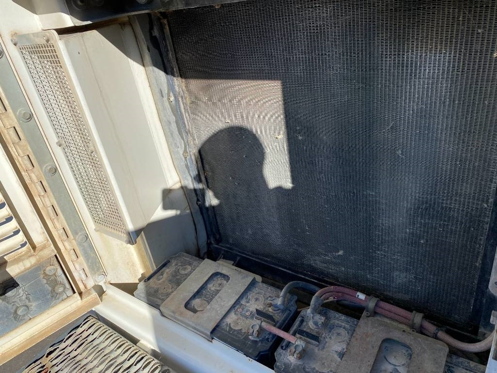 Гумени/ Метални вериги за Строителна техника Liebherr R964C LCV LITRONIC 2013 Vente en pièces détachée: снимка 19 Гумени/ Метални вериги за Строителна техника Liebherr R964C LCV LITRONIC 2013 Vente en pièces détachée: снимка 19