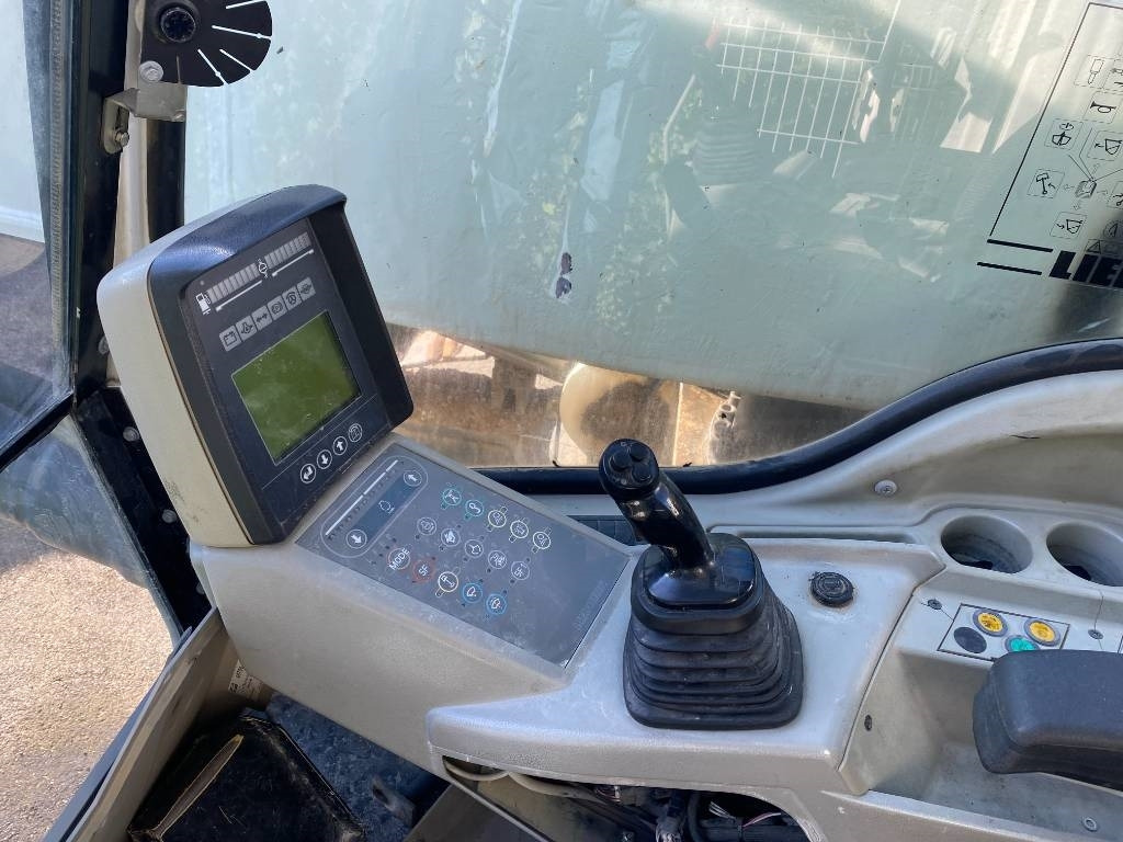 Гумени/ Метални вериги за Строителна техника Liebherr R964C LCV LITRONIC 2013 Vente en pièces détachée: снимка 15 Гумени/ Метални вериги за Строителна техника Liebherr R964C LCV LITRONIC 2013 Vente en pièces détachée: снимка 15