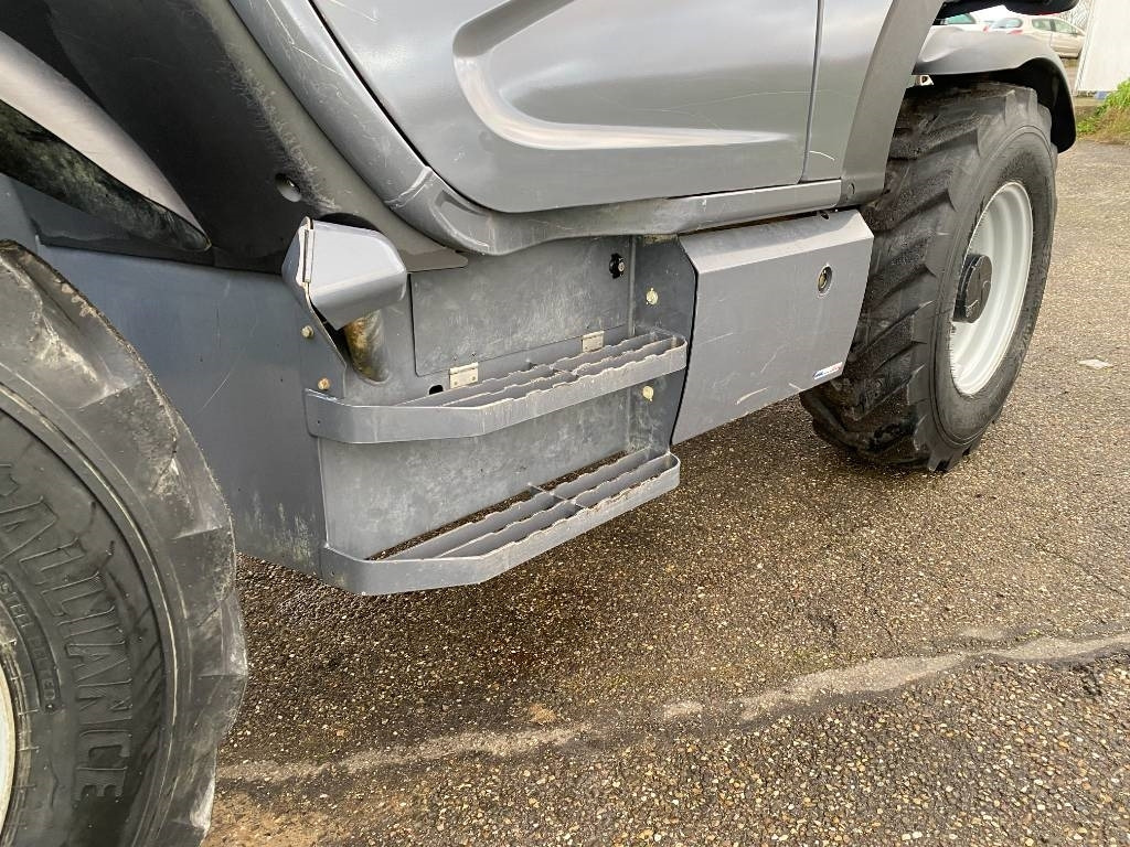 Телескопичен товарач Manitou MT1840easy 75D ST5S1 Model 2021 endommagé: снимка 19 Телескопичен товарач Manitou MT1840easy 75D ST5S1 Model 2021 endommagé: снимка 19