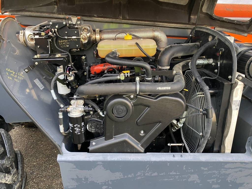 Телескопичен товарач Manitou MT1840easy 75D ST5S1 Model 2021 endommagé: снимка 39 Телескопичен товарач Manitou MT1840easy 75D ST5S1 Model 2021 endommagé: снимка 39