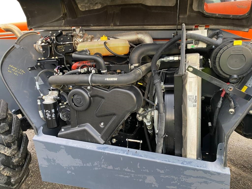 Телескопичен товарач Manitou MT1840easy 75D ST5S1 Model 2021 endommagé: снимка 41 Телескопичен товарач Manitou MT1840easy 75D ST5S1 Model 2021 endommagé: снимка 41