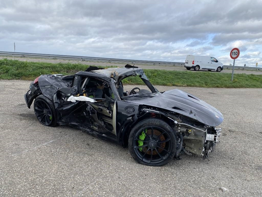 Porsche 911 GT3 RS (991) 4.0i 520 PDK7 Pack WEISSACH/RS  - Лек автомобил: снимка 3 Porsche 911 GT3 RS (991) 4.0i 520 PDK7 Pack WEISSACH/RS  - Лек автомобил: снимка 3