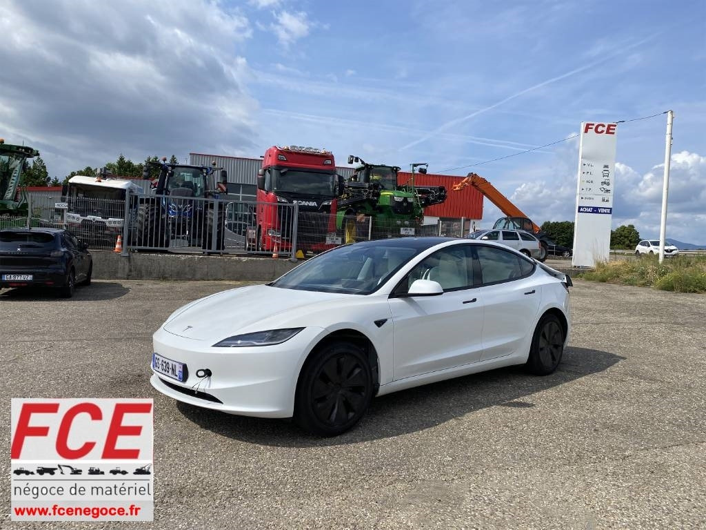 Tesla MODEL 3 5YJ3 Carte Grise Française endommagée - Лек автомобил: снимка 1 Tesla MODEL 3 5YJ3 Carte Grise Française endommagée - Лек автомобил: снимка 1