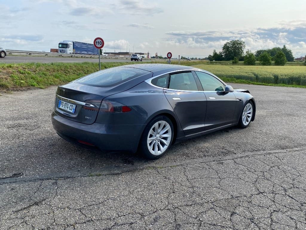 Tesla MODEL S 100D Carte Grise Française endommagée - Лек автомобил: снимка 4 Tesla MODEL S 100D Carte Grise Française endommagée - Лек автомобил: снимка 4