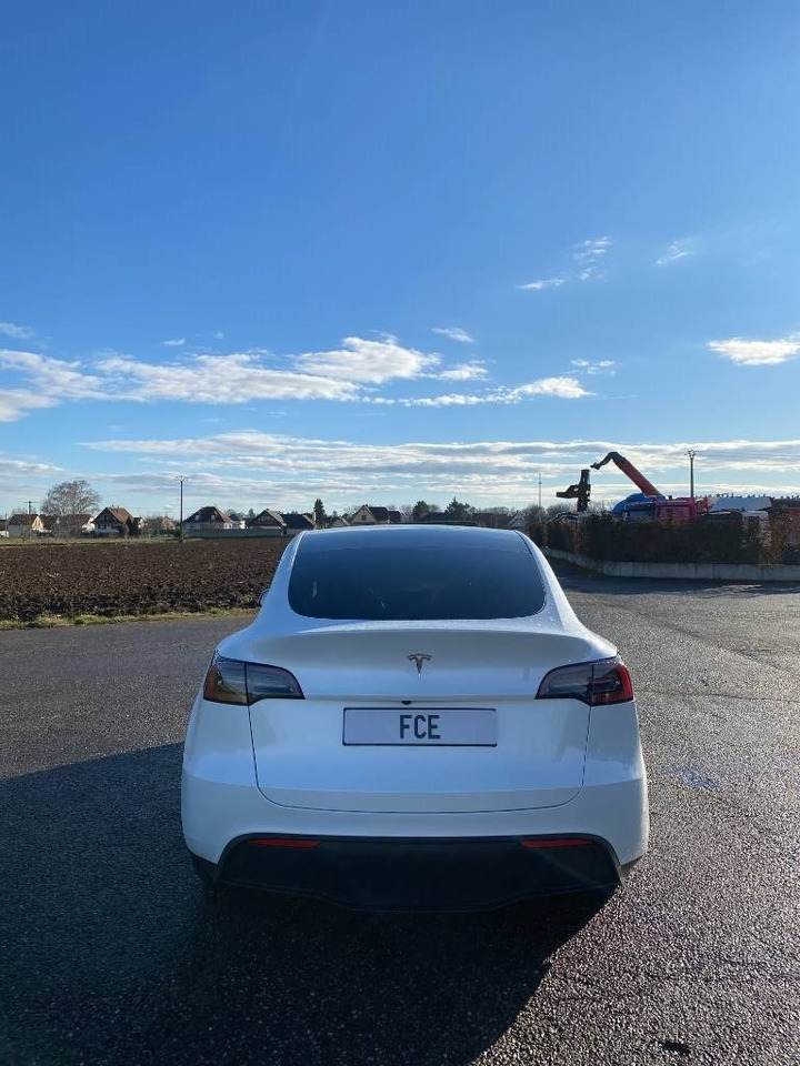 Tesla MODEL Y Basis/Rwd 1er Main endommagée - Лек автомобил: снимка 5 Tesla MODEL Y Basis/Rwd 1er Main endommagée - Лек автомобил: снимка 5