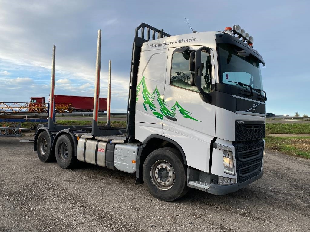Volvo FH 460 6x4 /E6 VEB - Камион за дърва: снимка 3 Volvo FH 460 6x4 /E6 VEB - Камион за дърва: снимка 3