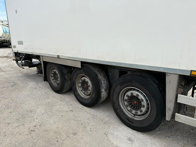 Chereau CHEREAU FRIGO Carrier VECTOR 1850 - Рефрижератор полуремарке: снимка 4 Chereau CHEREAU FRIGO Carrier VECTOR 1850 - Рефрижератор полуремарке: снимка 4