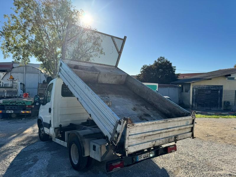 Iveco Daily 35C15 - Бус самосвал: снимка 2 Iveco Daily 35C15 - Бус самосвал: снимка 2