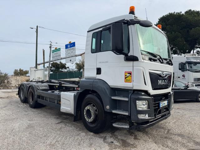 MAN TGS 28.460 AMPIROLL - Мултилифт с кука камион: снимка 3 MAN TGS 28.460 AMPIROLL - Мултилифт с кука камион: снимка 3