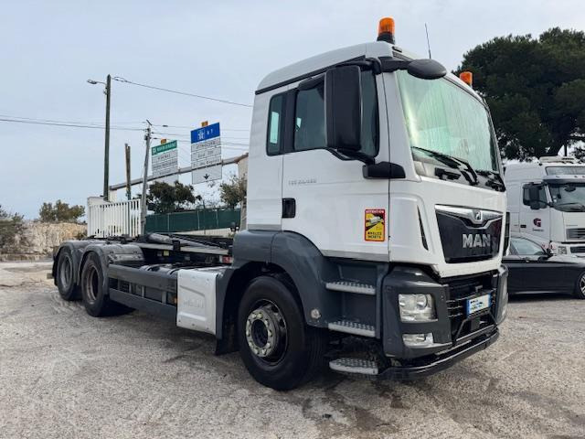 MAN TGS 28.460 AMPIROLL - Мултилифт с кука камион: снимка 1 MAN TGS 28.460 AMPIROLL - Мултилифт с кука камион: снимка 1