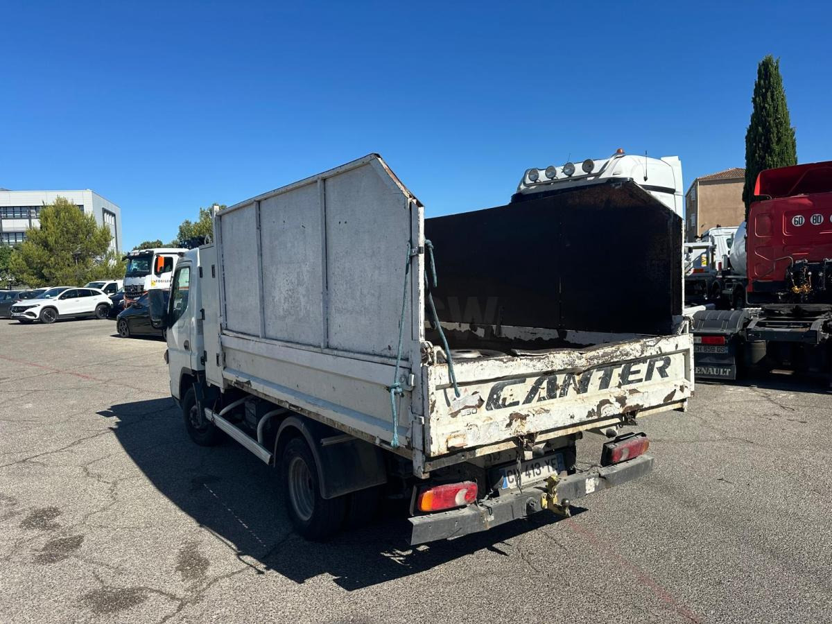 Mitsubishi Canter 35C13 - Бус самосвал: снимка 4 Mitsubishi Canter 35C13 - Бус самосвал: снимка 4