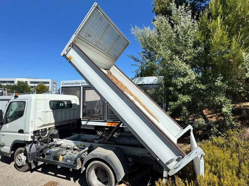 Mitsubishi Fuso FUSO CANTER 35C13 BENNE - Бус самосвал: снимка 2 Mitsubishi Fuso FUSO CANTER 35C13 BENNE - Бус самосвал: снимка 2