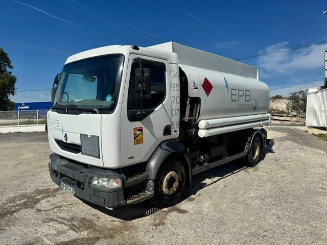 Renault MIDLUM 210 CITERNE MERCERON 11000 L 4 COMPARTIMENTS - Камион цистерна: снимка 1 Renault MIDLUM 210 CITERNE MERCERON 11000 L 4 COMPARTIMENTS - Камион цистерна: снимка 1